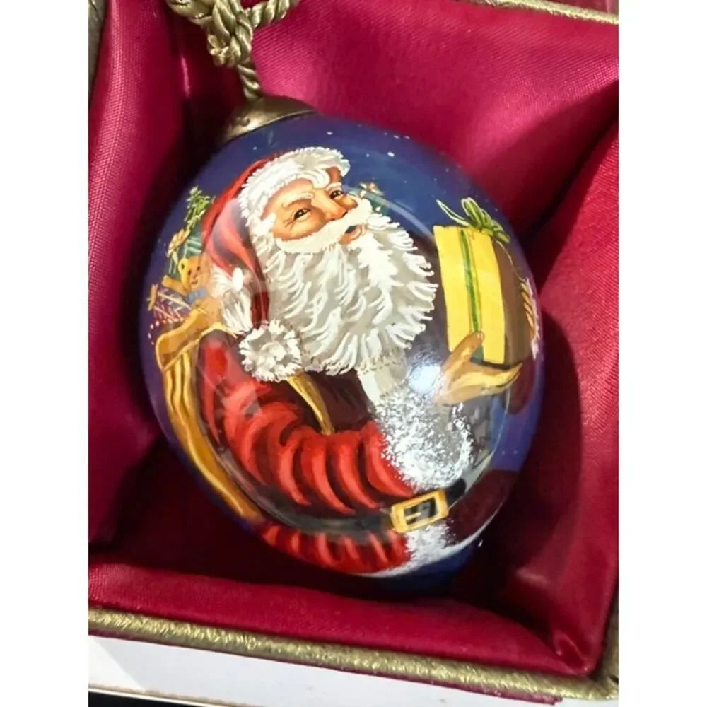 Ne’Qwa Art My Gift For You Ornament 7239914 Artist: Marcello Corti